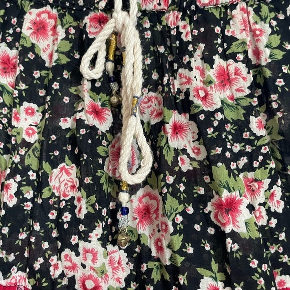 Black and Red Tiered Maxi Skirt with Tie Front girls XL 14/16 - Picture 5 of 5